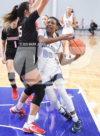 Thumbnail 1 in Carondelet vs. Centennial (Nike Tournament of Champions) - John Anderson Division Championship photogallery.