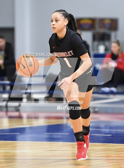 Thumbnail 2 in Carondelet vs. Centennial (Nike Tournament of Champions) - John Anderson Division Championship photogallery.