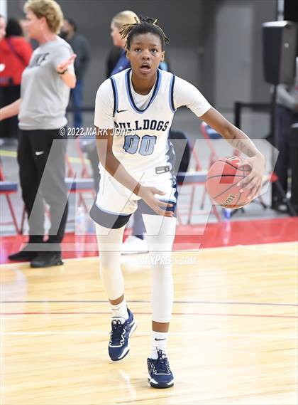 Thumbnail 3 in Carondelet vs. Centennial (Nike Tournament of Champions) - John Anderson Division Championship photogallery.
