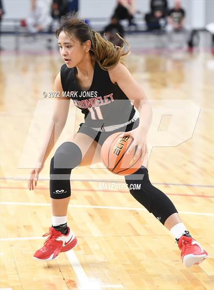 Thumbnail 2 in Carondelet vs. Centennial (Nike Tournament of Champions) - John Anderson Division Championship photogallery.