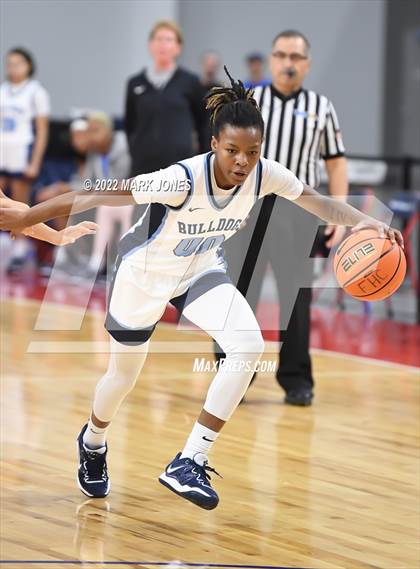 Thumbnail 3 in Carondelet vs. Centennial (Nike Tournament of Champions) - John Anderson Division Championship photogallery.