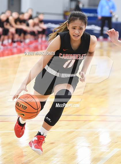 Thumbnail 3 in Carondelet vs. Centennial (Nike Tournament of Champions) - John Anderson Division Championship photogallery.