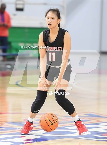 Thumbnail 1 in Carondelet vs. Centennial (Nike Tournament of Champions) - John Anderson Division Championship photogallery.