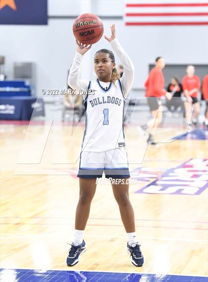 Thumbnail 2 in Carondelet vs. Centennial (Nike Tournament of Champions) - John Anderson Division Championship photogallery.