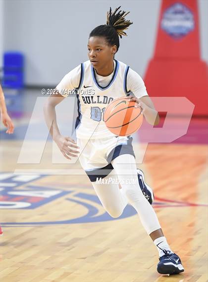 Thumbnail 3 in Carondelet vs. Centennial (Nike Tournament of Champions) - John Anderson Division Championship photogallery.