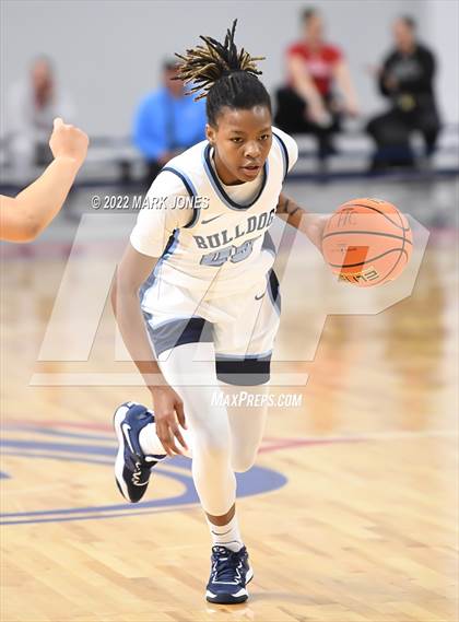Thumbnail 1 in Carondelet vs. Centennial (Nike Tournament of Champions) - John Anderson Division Championship photogallery.