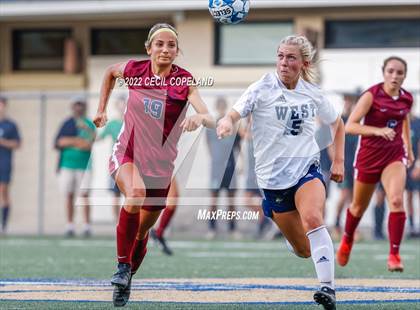 Thumbnail 2 in Mill Creek vs. West Forsyth (GHSA 7A Championship) photogallery.