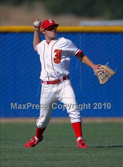 Thumbnail 2 in Jesuit vs. Elk Grove (CIF SJS D1 Playoffs) photogallery.