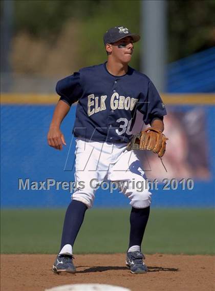 Thumbnail 2 in Jesuit vs. Elk Grove (CIF SJS D1 Playoffs) photogallery.