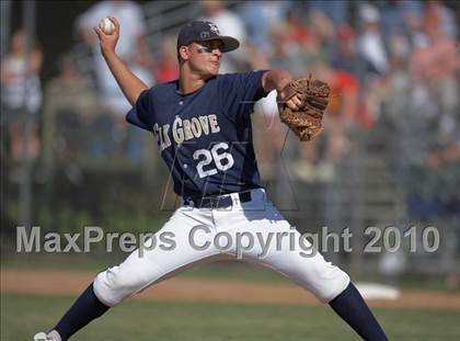 Thumbnail 3 in Jesuit vs. Elk Grove (CIF SJS D1 Playoffs) photogallery.