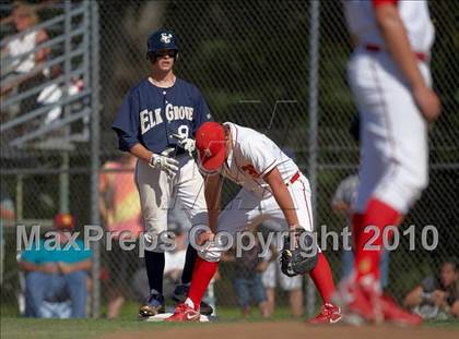 Thumbnail 2 in Jesuit vs. Elk Grove (CIF SJS D1 Playoffs) photogallery.