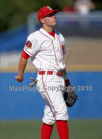 Thumbnail 2 in Jesuit vs. Elk Grove (CIF SJS D1 Playoffs) photogallery.