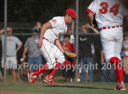 Thumbnail 2 in Jesuit vs. Elk Grove (CIF SJS D1 Playoffs) photogallery.