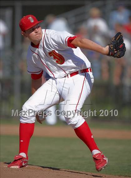 Thumbnail 1 in Jesuit vs. Elk Grove (CIF SJS D1 Playoffs) photogallery.
