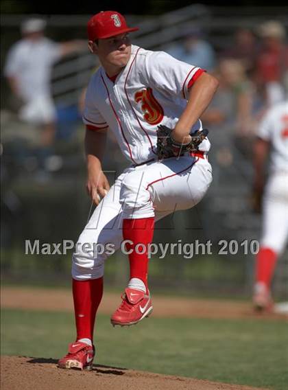 Thumbnail 1 in Jesuit vs. Elk Grove (CIF SJS D1 Playoffs) photogallery.