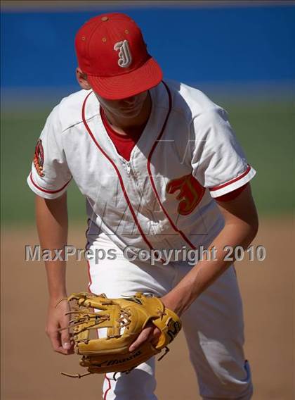 Thumbnail 2 in Jesuit vs. Elk Grove (CIF SJS D1 Playoffs) photogallery.