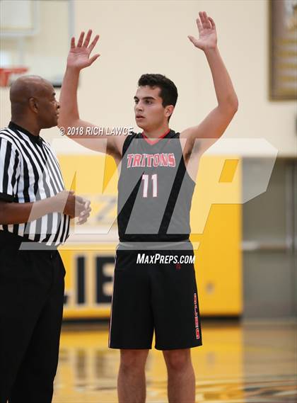 Thumbnail 1 in San Clemente @ Savanna (Godinez Grizzly Invitational) photogallery.