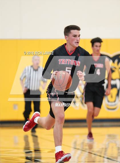 Thumbnail 1 in San Clemente @ Savanna (Godinez Grizzly Invitational) photogallery.