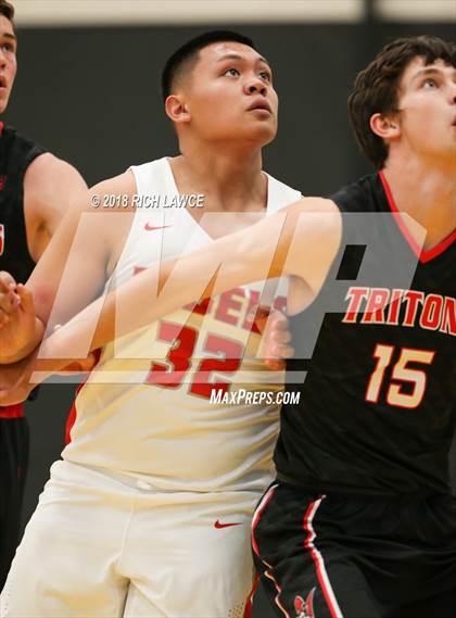 Thumbnail 3 in San Clemente @ Savanna (Godinez Grizzly Invitational) photogallery.
