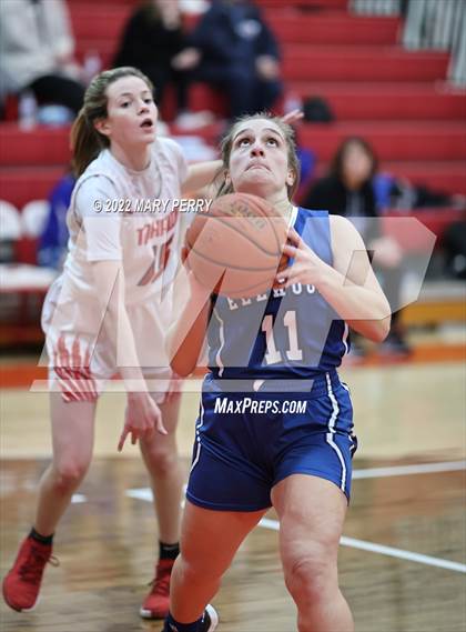 Thumbnail 1 in Lincoln vs Mohawk photogallery.