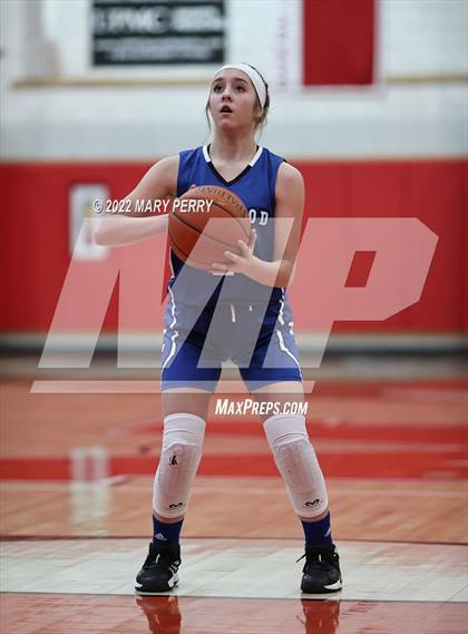 Thumbnail 3 in Lincoln vs Mohawk photogallery.