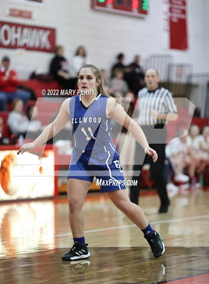 Thumbnail 1 in Lincoln vs Mohawk photogallery.