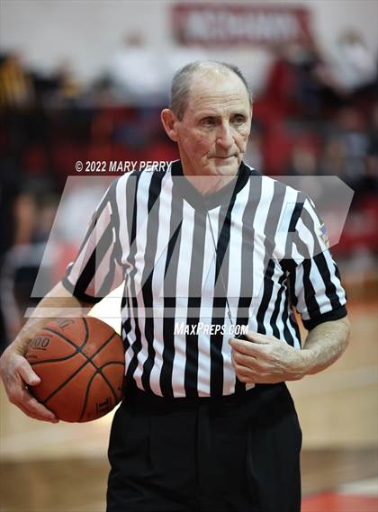 Thumbnail 3 in Lincoln vs Mohawk photogallery.