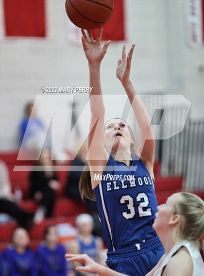 Thumbnail 3 in Lincoln vs Mohawk photogallery.