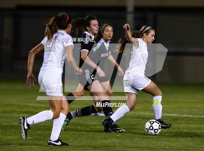 Thumbnail 3 in Mountain View vs. Archbishop Mitty (CIF CCS Open Division Final) photogallery.
