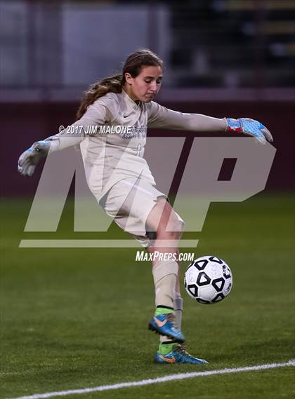 Thumbnail 2 in Mountain View vs. Archbishop Mitty (CIF CCS Open Division Final) photogallery.