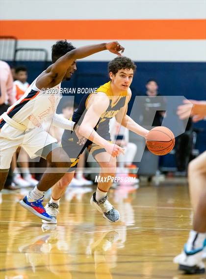 Thumbnail 3 in Bainbridge @ Eastside Catholic photogallery.