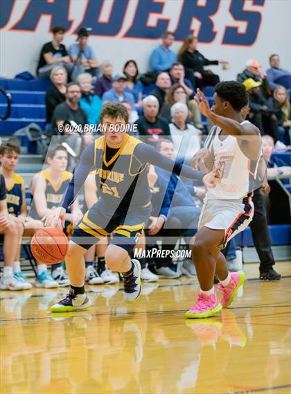Thumbnail 1 in Bainbridge @ Eastside Catholic photogallery.