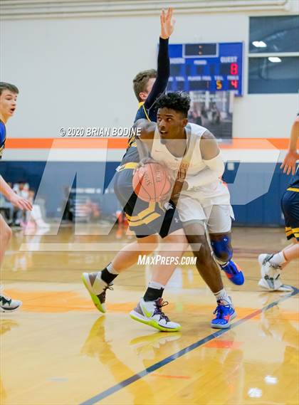 Thumbnail 3 in Bainbridge @ Eastside Catholic photogallery.