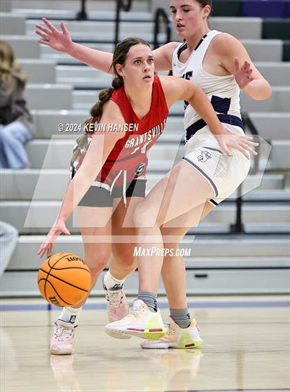Thumbnail 1 in Grantsville @ Syracuse photogallery.