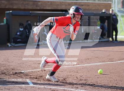 Thumbnail 2 in Harvest Prep vs Liberty Union photogallery.
