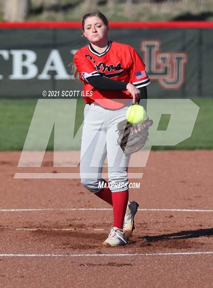 Thumbnail 2 in Harvest Prep vs Liberty Union photogallery.