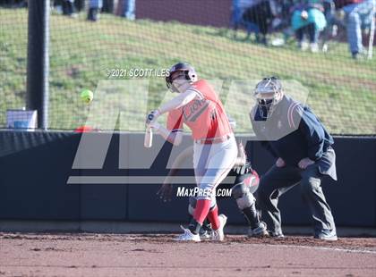 Thumbnail 2 in Harvest Prep vs Liberty Union photogallery.