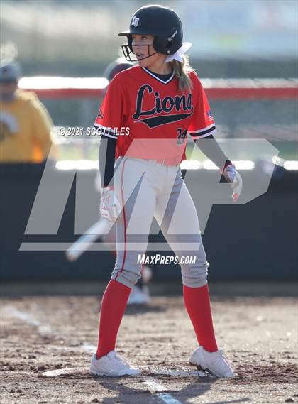 Thumbnail 2 in Harvest Prep vs Liberty Union photogallery.