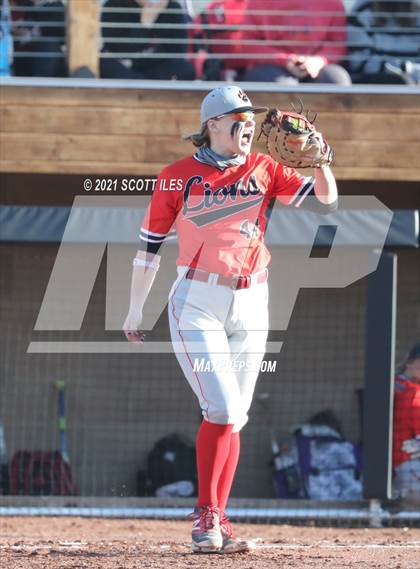 Thumbnail 2 in Harvest Prep vs Liberty Union photogallery.