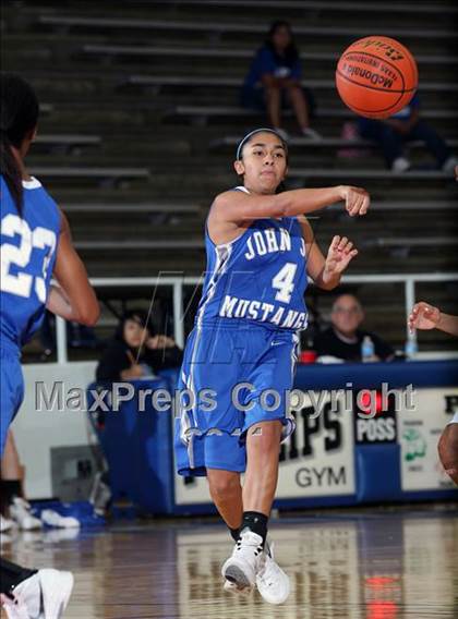 Thumbnail 1 in Jay vs. Dickinson (McDonald's Texas Invitational)  photogallery.