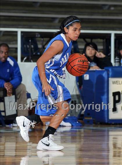 Thumbnail 2 in Jay vs. Dickinson (McDonald's Texas Invitational)  photogallery.