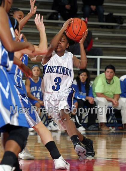 Thumbnail 1 in Jay vs. Dickinson (McDonald's Texas Invitational)  photogallery.