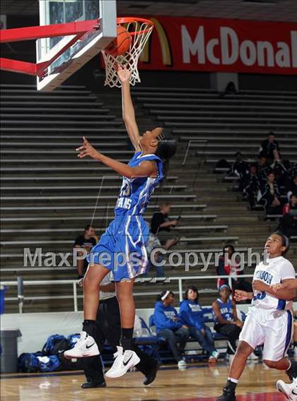 Thumbnail 2 in Jay vs. Dickinson (McDonald's Texas Invitational)  photogallery.