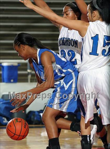 Thumbnail 1 in Jay vs. Dickinson (McDonald's Texas Invitational)  photogallery.