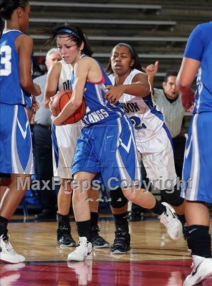 Thumbnail 3 in Jay vs. Dickinson (McDonald's Texas Invitational)  photogallery.