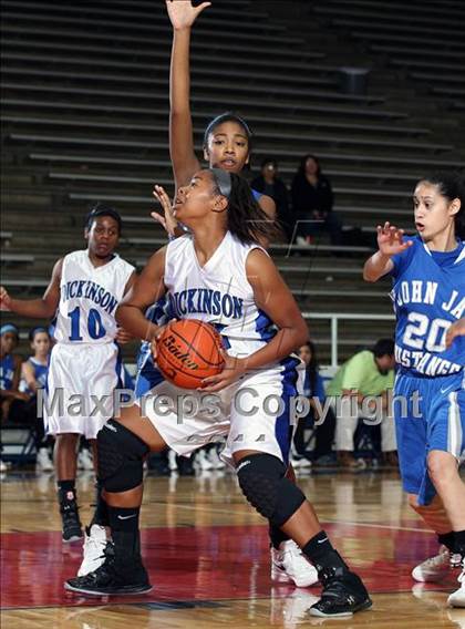 Thumbnail 1 in Jay vs. Dickinson (McDonald's Texas Invitational)  photogallery.