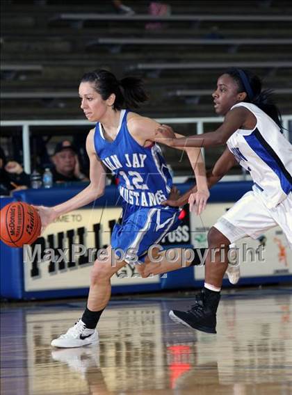 Thumbnail 3 in Jay vs. Dickinson (McDonald's Texas Invitational)  photogallery.