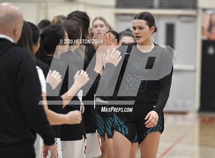 Thumbnail 3 in Huntington Beach vs. Aliso Niguel (CIF-SS D1 Playoff) photogallery.