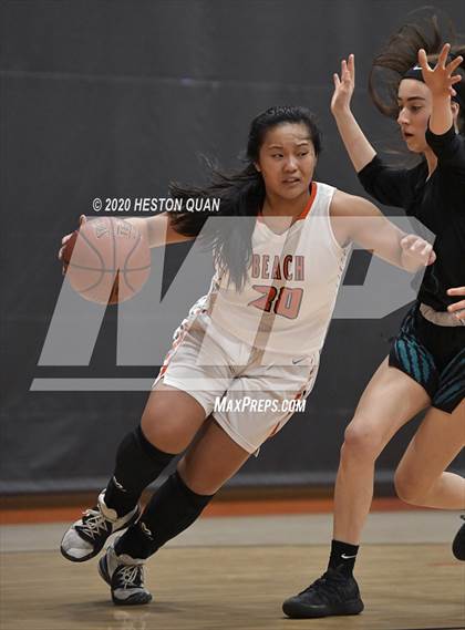 Thumbnail 3 in Huntington Beach vs. Aliso Niguel (CIF-SS D1 Playoff) photogallery.