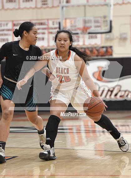 Thumbnail 2 in Huntington Beach vs. Aliso Niguel (CIF-SS D1 Playoff) photogallery.